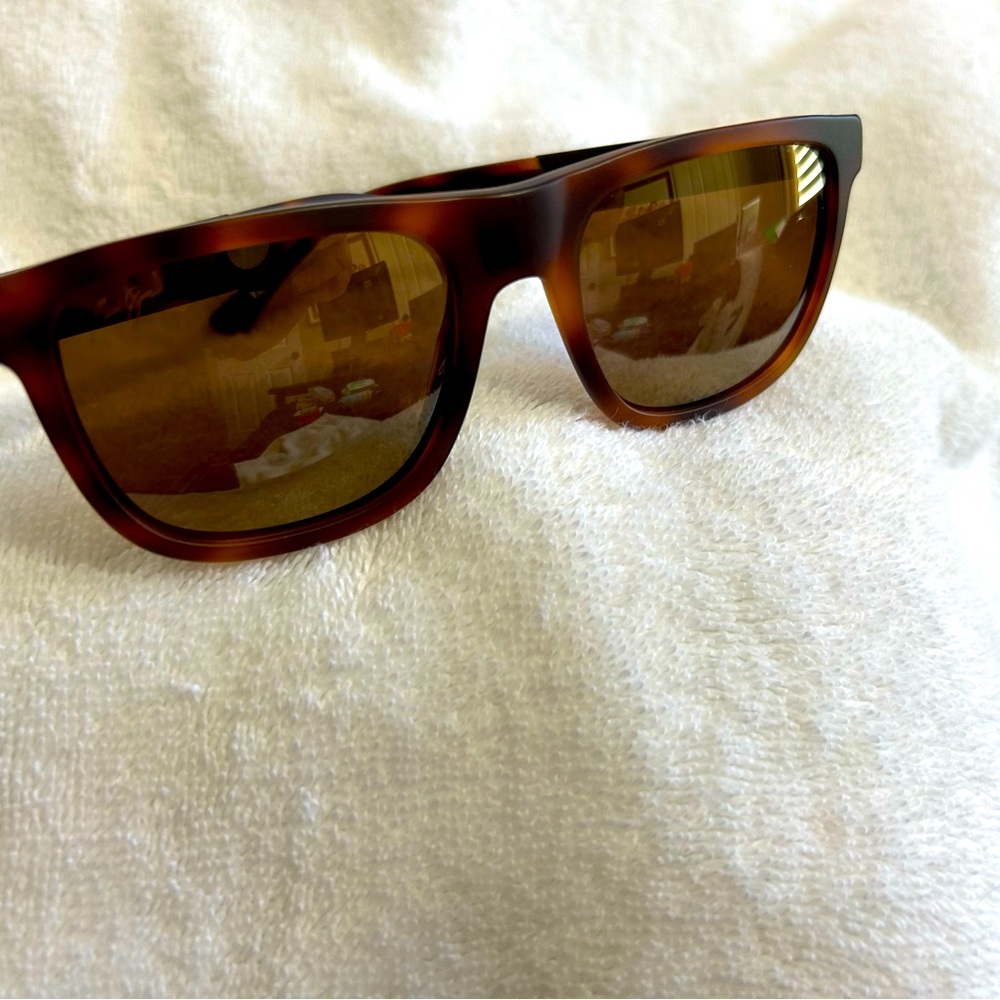 Maui Jims MJ 1779 - 109 from a five star posher - ships next day!